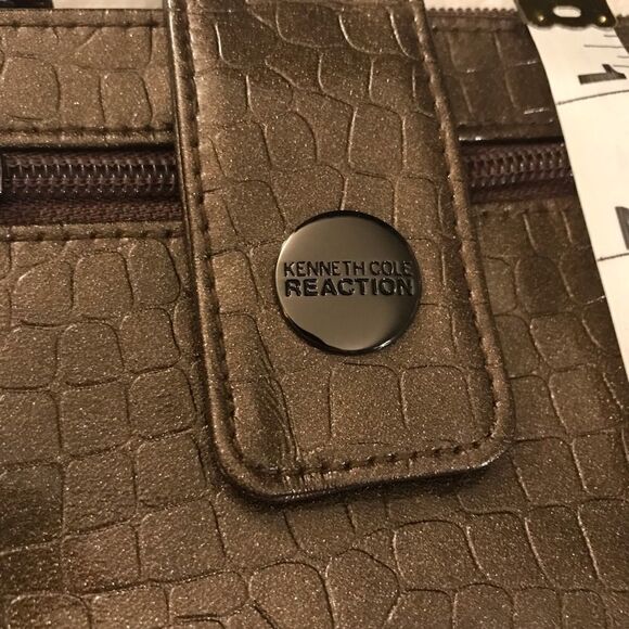 : : Kenneth Cole NEW Reaction Bronze Metallic Wristlet : : - Picture 2 of 10